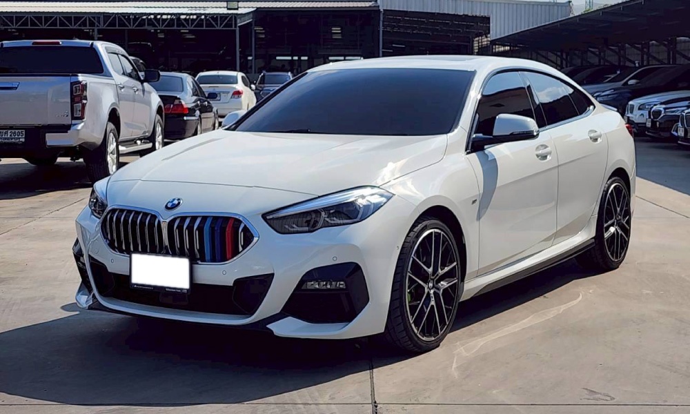 BMW 220i Coupe Msport-01