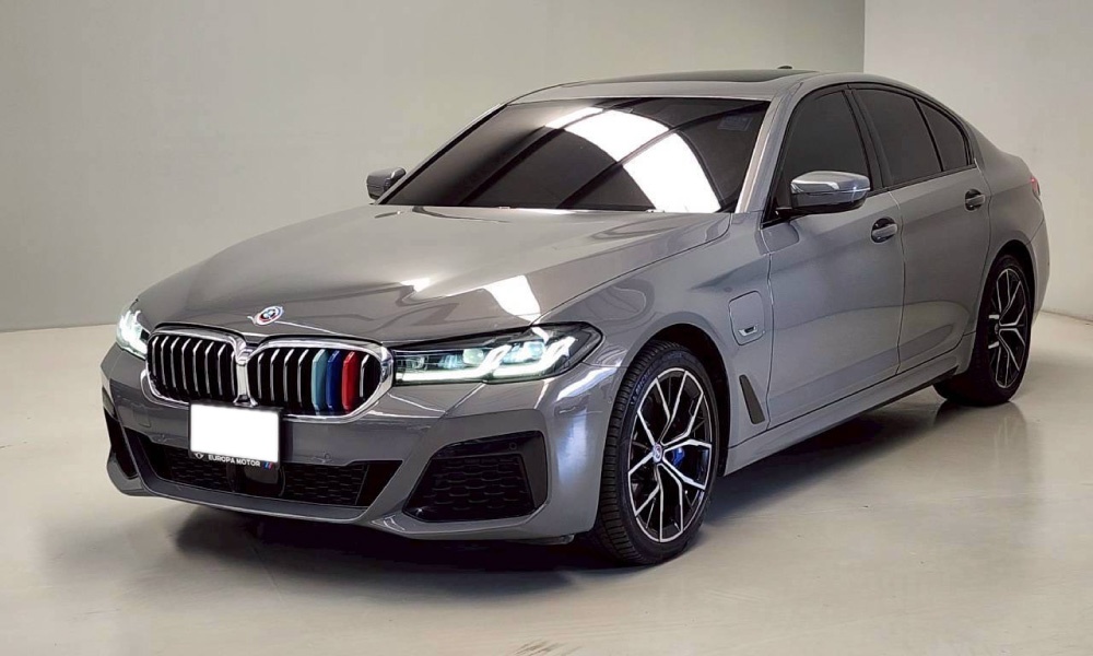 BMW 530e Msport-01