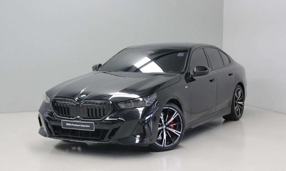 BMW 520d Msport Pro G60 สีดำ-01